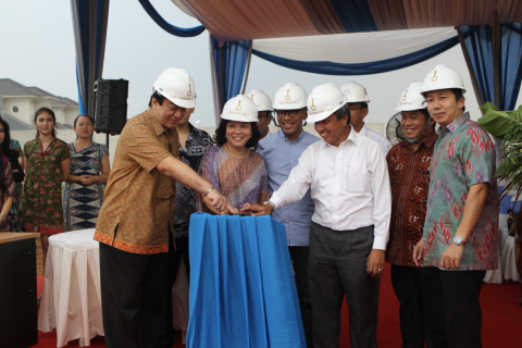 SAUMATA condominium ground breaking 2014